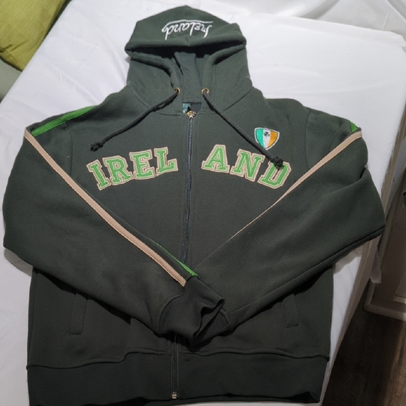 Retro Irish Ireland Hoodie - Green, Beautiful!!! New Without Tags... Stunning!! - Picture 1 of 14